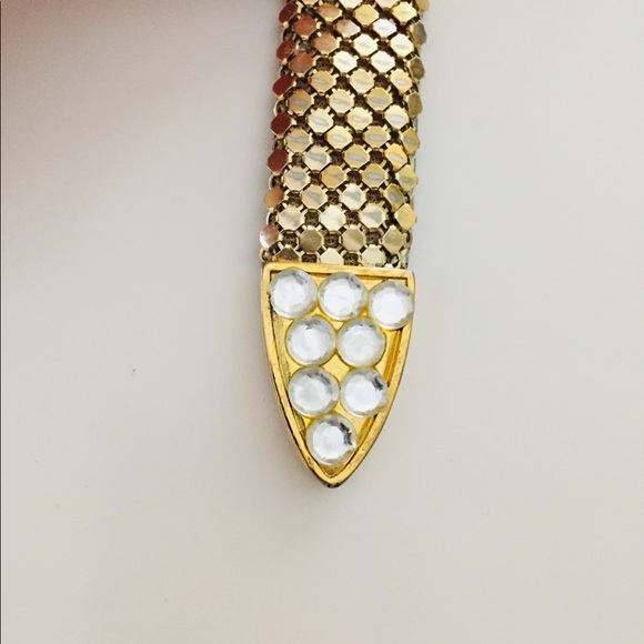 90’s Glamour Extra Long Gold Mesh Belt - Picture 4 of 8